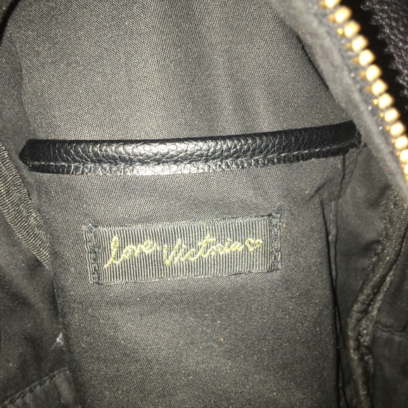 Victoria secret mini backpack - Picture 2 of 3